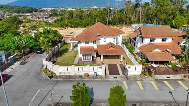TANAH LUAS LOKASI PREMIUM BUNGALOW CORNER LOT Forest Heights Seremban