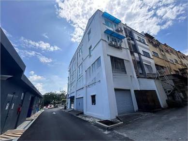 Value Buy! Bank Lelong 4 Storey Shop @ Saujana Impian Kajang