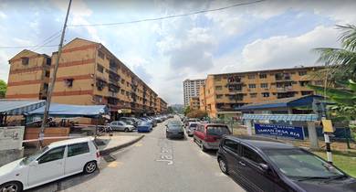 2nd Floor Walk up Flat @ Taman Desaria Jalan PSJ 5  Petaling Jaya