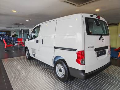 Nissan NV200 VANETTE 1.6 PANEL (M)