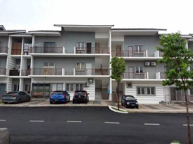 1st Floor Townhouse Suci Bandar Ainsdale Seremban   Comfortable House