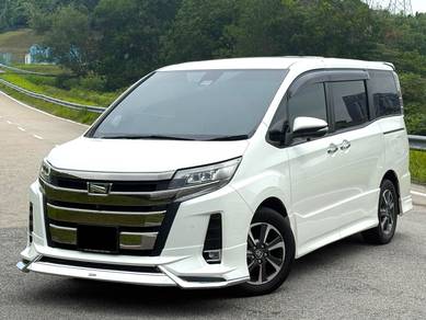 Toyota NOAH 2.0 WXB Ful Spec 7 Seat 2Pwr Door