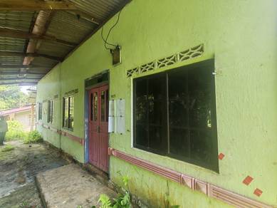 Kampung Sungai Tong