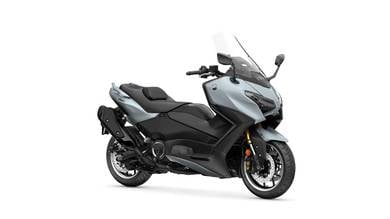 YAMAHA Tmax 560 latest NEW Garmin xadv 750 TMM