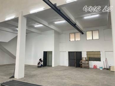Pandamaran, Klang - 1.5 Storey Semi D  Factory For Rent