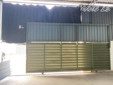 Pandamaran, Klang - 1.5 Storey Semi D  Factory For Rent