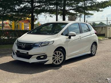 Honda JAZZ 1.5 V (A)