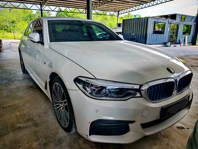 Bmw 530i 2.0 M-SPORT (CKD) (A)