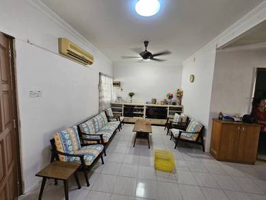 Kenylang Double Storey House FOR SALE only