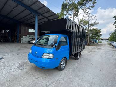 9 Kaki Unregistered Nissan SKP2 Luton Container Bo