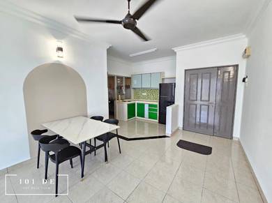 1,000sqft (3 Bedroom Unit) Koi Tropika Condominium Puchong For Rent