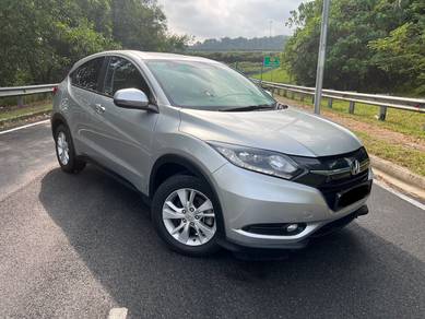 Honda HR-V 1.8 V  NO ACC AND FLOOD GUARANTEE