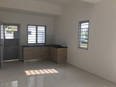2 Sty Corner Lot Terrace House 4R3B P/F Casa Green Cybersouth Dengkil