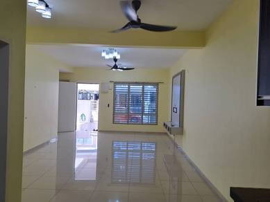 (Aircon & Kitchen) Tiara Sendayan New Double Storey House for RENT