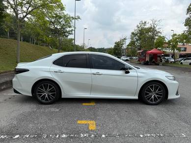 Toyota CAMRY 2.5 V MY18 XV70 FACELIFT (A)