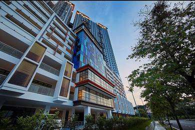 Sky Awani 2 Residence🎈3R2B1CP Partial Furnished Reno unit Available