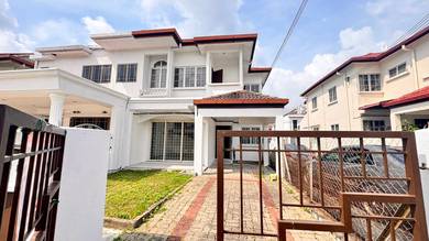 USJ 11 double storey end lot