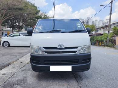 Toyota Hiace 2.5 (M) Panel Van