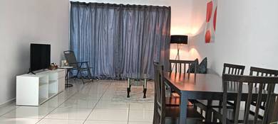 Fully furnished and walking distance to Queensbay Mall