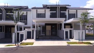 Bangi 399K (Bank Lelong ) Freehold! Liminte!!