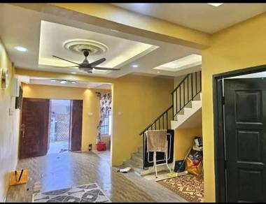 Full loan nice tmn pulai indah double storey terrace house universiti