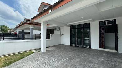 Desa Tebrau Double Storey House 4Bedrooms G&G Partial Furnished