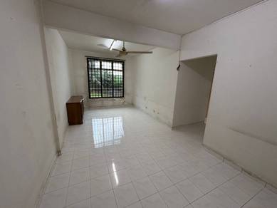 Apartment Ria 2 @ Taman Megah Ria Masai