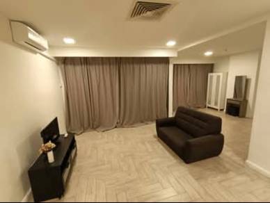 Damansara Empire City Studio Unit ( w/ New Queen Size Bed) nr IKEA UOB