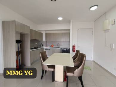 Almost Fully Furnished Gravit8 Residence Kota Bayuemas 