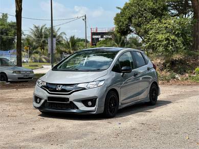 Honda JAZZ 1.5 V (A)