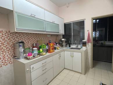 Kepong Taman kip apartment for rent (suria Kipark) partially furnished