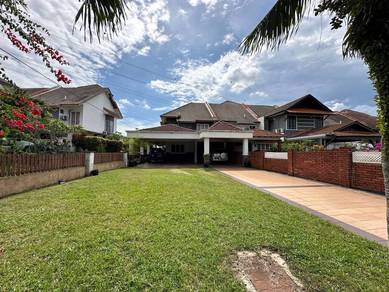 ((TANAH LUAS)) END LOT Double Storey Teres, Bangi Golf Resort