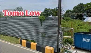 Rare And Big Vacant Land At Teluk Kumbar Main Road For Rent