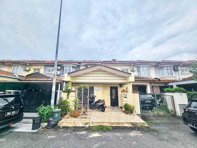 FULLY RENOVATED Double Storey Terrece Bandar Seri Putra Bangi