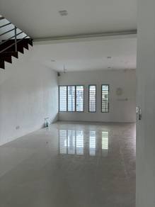 Double Storey Terrace Intermediate House Midway Crescent, Samarahan