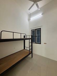 Quaywest Residence, 2 bedroom, Partially Furnished, Gelugor