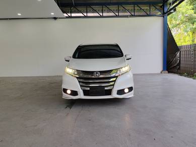 Honda ODYSSEY 2.4 EXV (A) ABSOLUTE P/DOOR