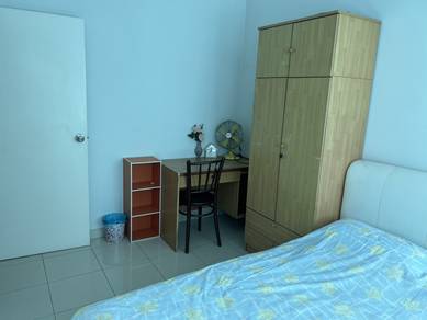 Room To Let