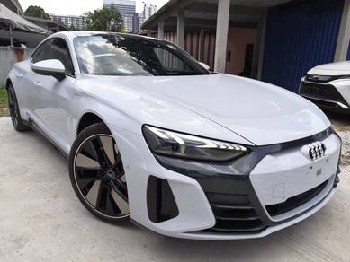Audi E-TRON RS GT (523 HP) WARRANTY 5yrs