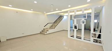 [ MURAH ] Double Storey Terrace, Taman Villa laksamana, Batu Caves
