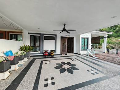 FULLY RENOVATED CORNER Single Storey Tmn Bukit Mahogani Kuala Klawang