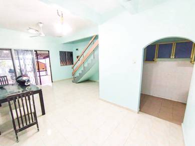 [FACING OPEN] Double storey terrace Taman Melur Ampang