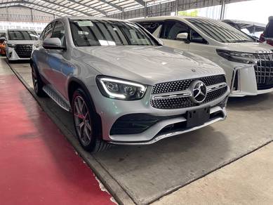 Mercedes Benz GLC300 2.0 4MATIC COUPE (A)