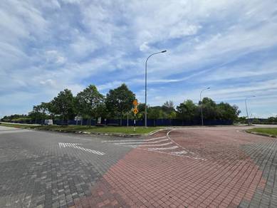 Semenyih Freehold Converted Commercial Development Land