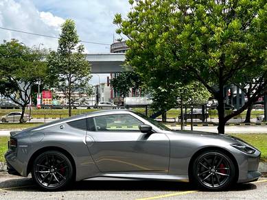 GUN METAL GREY : 2023 Nissan Fairlady Z 3.0 V6 RWD