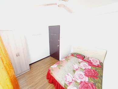 Bilik Sewa Wanita-Balakong Near AmerinMall,AeonCheras Selatan,TheMines