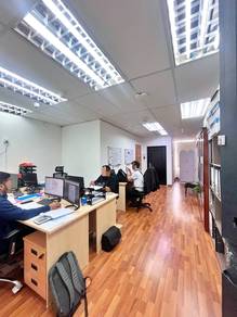 RENOVATED Shop Office Taipan Business Centre, USJ 10 Subang Jaya