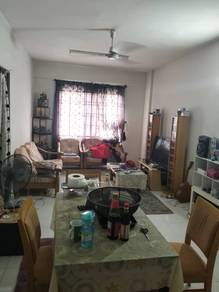Taman Seroja, medium cost flat( 850 sqft)(cash back 10k)
