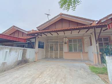 Single Storey Terrace Taman Ixora Salak Tinggi