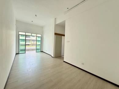 Ground Floor 3-Bedrooms Unit at AmberVue, Liteview Park Apartment